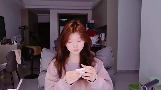 yangyang-1115 online show from February 2026 05:48:02 AM