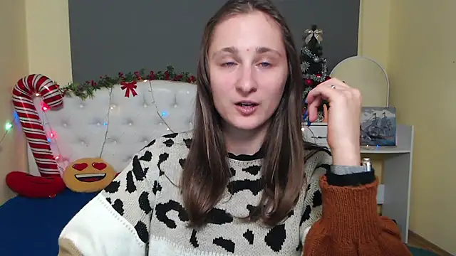 MichelLeee online show from December 2025 12:20:01 PM