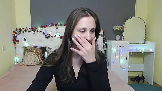 MichelLeee online show from March 2026 12:52:01 PM