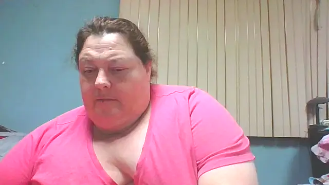 Snapshot of Honeybee2025 chatting on December 2024 11:36:02 PM Honeybee2025 online show from December 2024 11:36:02 PM