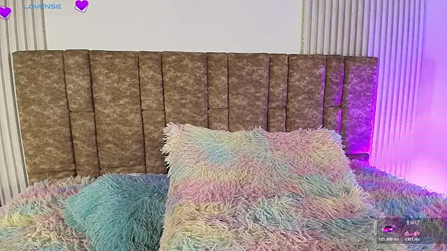 tiffany johnson11 online show from May 2026 07:26:02 AM