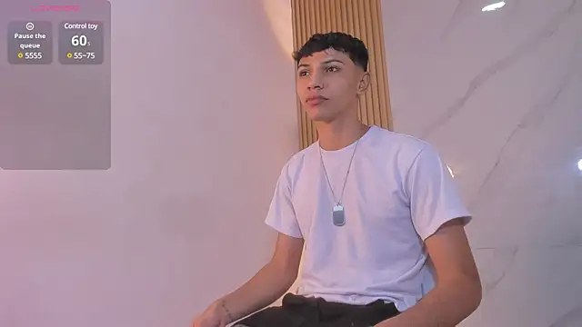 im sebaslopez online show from March 2025 01:11:01 AM