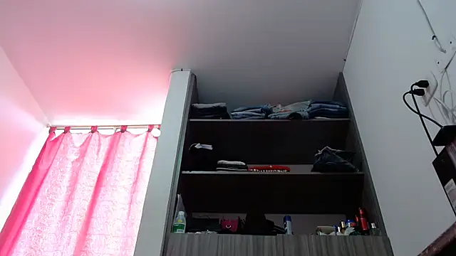 nicolle milf1978 online show from February 2026 12:22:02 PM