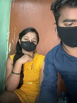 Snapshot of Suhani512 chatting on March 2026 05:08:02 AM Suhani512 online show from March 2026 05:08:02 AM