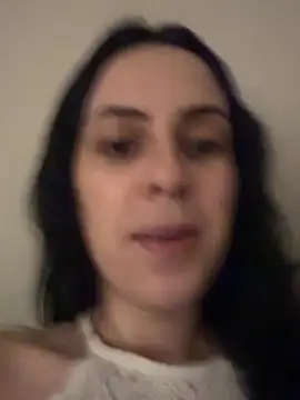 Snapshot of Morguisssz chatting on May 2026 10:18:02 PM Morguisssz online show from May 2026 10:18:02 PM