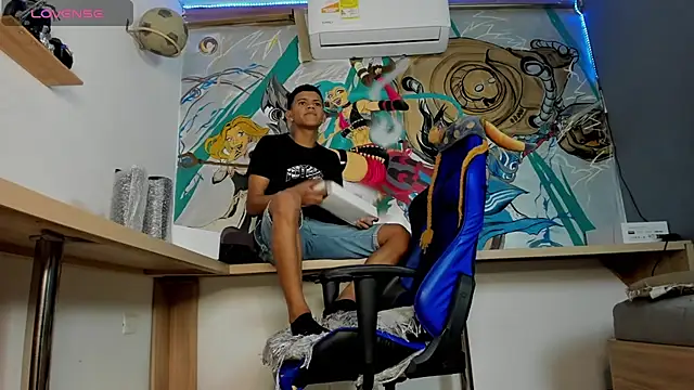 Snapshot of Jeffry_wolvess chatting on February 2025 12:36:01 PM Jeffry wolvess online show from February 2025 12:36:01 PM