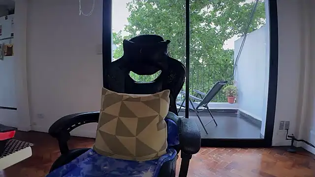 Den BlueXx online show from November 2025 06:56:02 PM