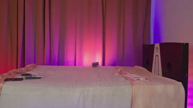 Little maeve online show from November 2025 11:14:02 PM