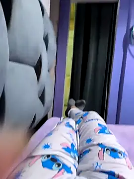 kameron sweett online show from November 2025 12:54:02 AM