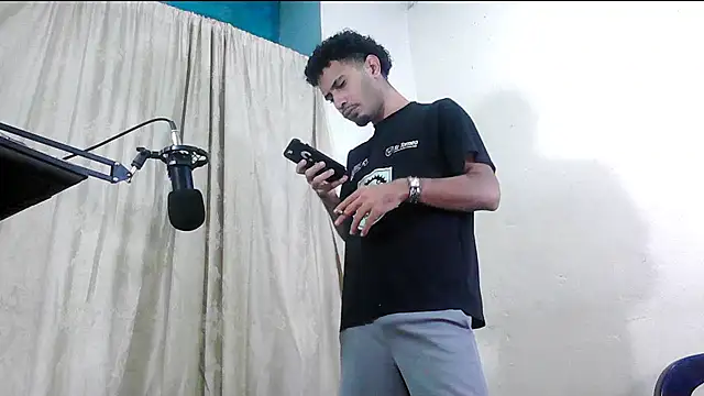 coleman160 online show from January 2025 12:35:02 AM