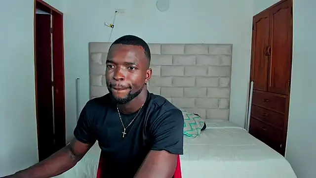 Dylan Taylor online show from December 2025 08:13:02 PM