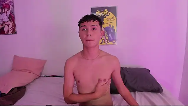 Snapshot of crushnier chatting on December 2024 08:42:02 PM crushnier online show from December 2024 08:42:02 PM