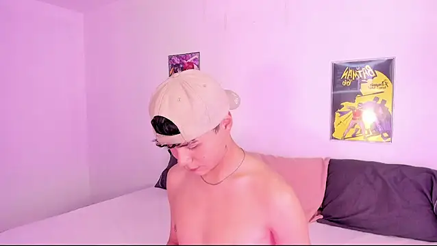 Snapshot of crushnier chatting on January 2025 05:27:02 PM crushnier online show from January 2025 05:27:02 PM