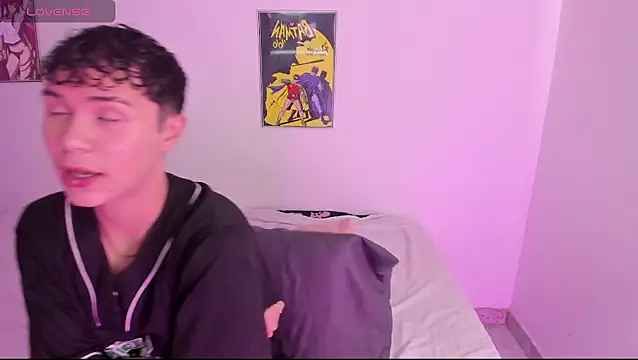 Snapshot of crushnier chatting on January 2025 05:34:01 PM crushnier online show from January 2025 05:34:01 PM