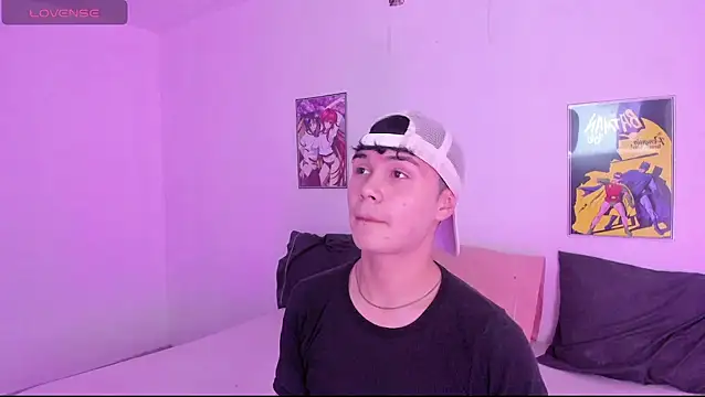 Snapshot of crushnier chatting on March 2025 05:16:02 PM crushnier online show from March 2025 05:16:02 PM