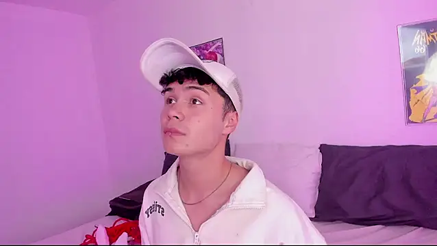 Snapshot of crushnier chatting on March 2025 05:18:01 PM crushnier online show from March 2025 05:18:01 PM