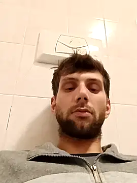 Snapshot of dariodario chatting on January 2025 12:53:01 AM dariodario online show from January 2025 12:53:01 AM