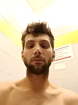 Snapshot of dariodario chatting on January 2025 07:04:01 PM dariodario online show from January 2025 07:04:01 PM