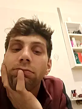 Snapshot of dariodario chatting on January 2025 11:05:01 PM dariodario online show from January 2025 11:05:01 PM