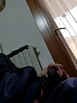 Snapshot of dariodario chatting on February 2025 10:26:02 AM dariodario online show from February 2025 10:26:02 AM