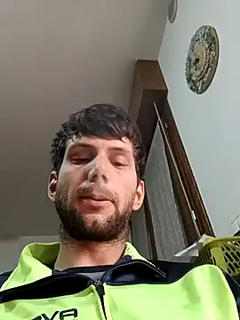 Snapshot of dariodario chatting on February 2025 09:22:01 AM dariodario online show from February 2025 09:22:01 AM