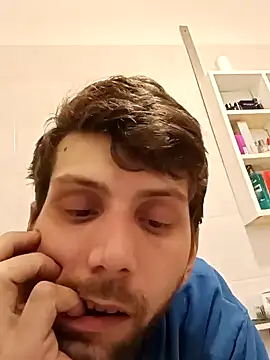 Snapshot of dariodario chatting on February 2025 10:00:01 PM dariodario online show from February 2025 10:00:01 PM