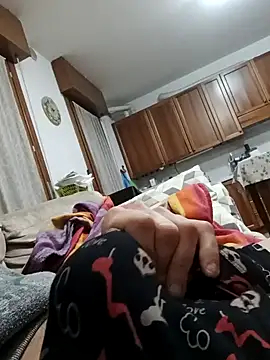 Snapshot of dariodario chatting on February 2025 04:47:01 PM dariodario online show from February 2025 04:47:01 PM