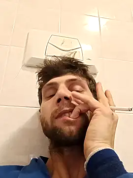 Snapshot of dariodario chatting on February 2025 07:59:01 PM dariodario online show from February 2025 07:59:01 PM