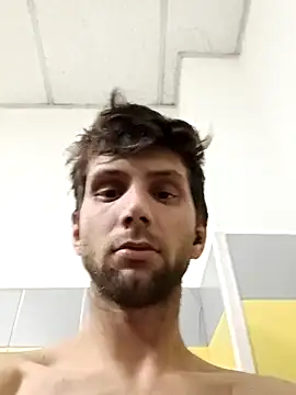 Snapshot of dariodario chatting on February 2025 05:29:01 PM dariodario online show from February 2025 05:29:01 PM