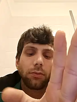 Snapshot of dariodario chatting on February 2025 12:27:02 AM dariodario online show from February 2025 12:27:02 AM