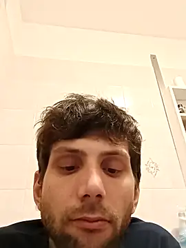 Snapshot of dariodario chatting on February 2025 02:04:01 PM dariodario online show from February 2025 02:04:01 PM