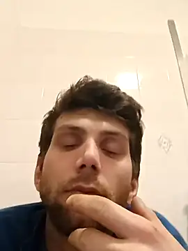 Snapshot of dariodario chatting on February 2025 07:09:01 PM dariodario online show from February 2025 07:09:01 PM