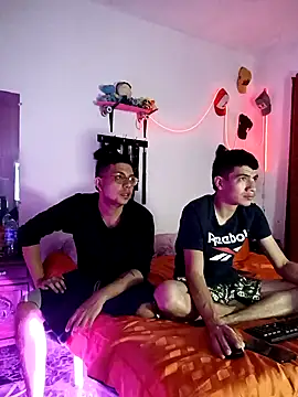 Snapshot of Nymphobuddies chatting on January 2025 10:04:02 PM Nymphobuddies online show from January 2025 10:04:02 PM