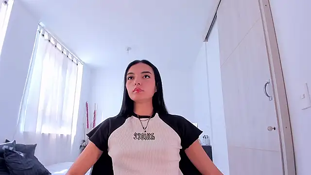 AnabelWolf online show from January 2025 08:03:02 PM