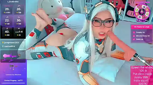 sweetalienn online show from February 2025 07:07:01 AM