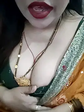 Snapshot of Mayuri77 chatting on February 2026 06:09:01 AM Mayuri77 online show from February 2026 06:09:01 AM