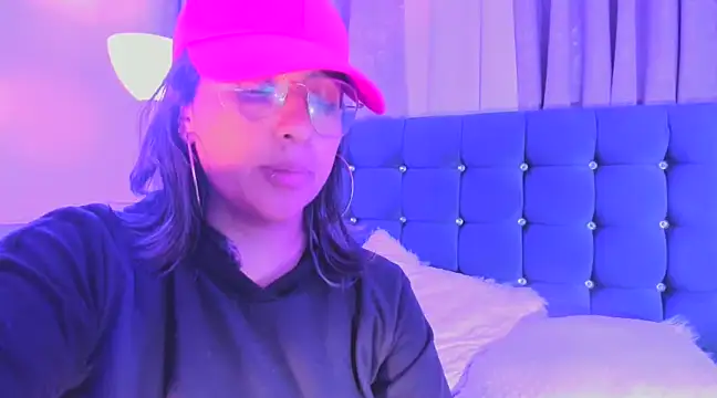 Snapshot of Pandoracherry chatting on February 2025 09:31:01 AM Pandoracherry online show from February 2025 09:31:01 AM