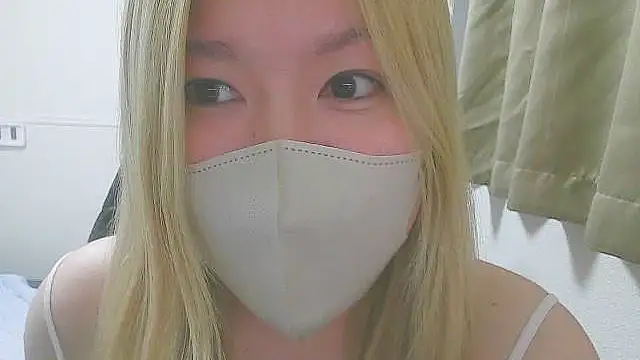 Snapshot of Remi_official chatting on October 2025 08:53:02 PM Remi official online show from October 2025 08:53:02 PM