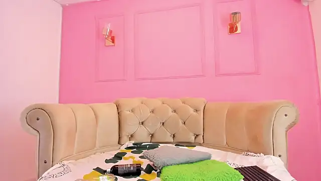 briannaduque online show from January 2025 03:42:01 PM