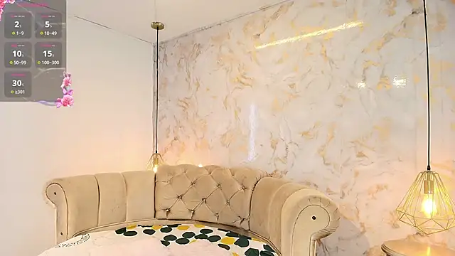 briannaduque online show from September 2025 02:40:02 PM