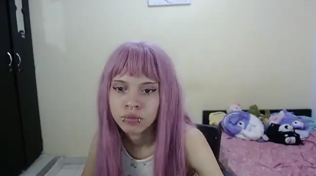 hachi kitty online show from January 2025 12:26:01 PM