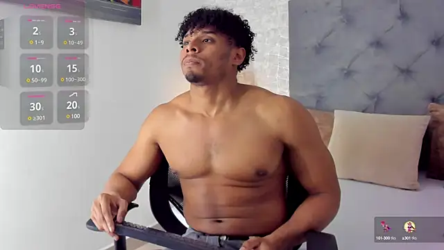 Jacub Micke1 online show from February 2025 01:11:01 AM