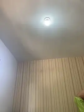 Snapshot of alexxng chatting on December 2024 06:02:02 PM alexxng online show from December 2024 06:02:02 PM