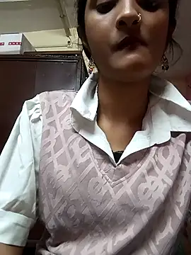 BabySlimmy10 online show from March 2025 10:49:01 PM