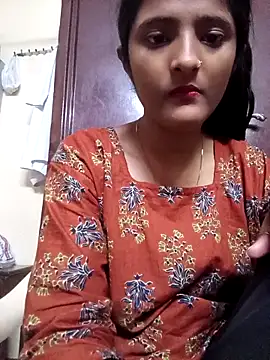 BabySlimmy10 online show from April 2026 06:49:02 PM