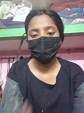 BabySlimmy10 online show from June 2026 06:28:02 PM