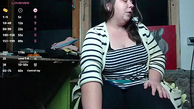 Snapshot of KasiaPrivat chatting on December 2024 05:54:01 PM KasiaPrivat online show from December 2024 05:54:01 PM