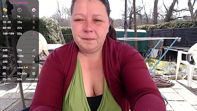 Snapshot of KasiaPrivat chatting on March 2025 10:33:01 AM KasiaPrivat online show from March 2025 10:33:01 AM