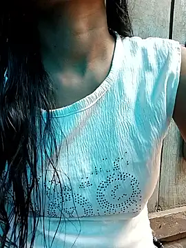 Kajal  Mehra online show from November 2025 07:10:02 AM