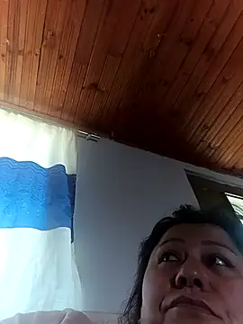 Darly Gomez online show from February 2026 02:33:01 PM